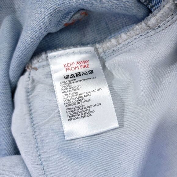 URBAN OUTFITTERS BDG Baggy Boyfriend High Rise Destroyed Jeans 90s Light Wash 27 - Picture 12 of 12